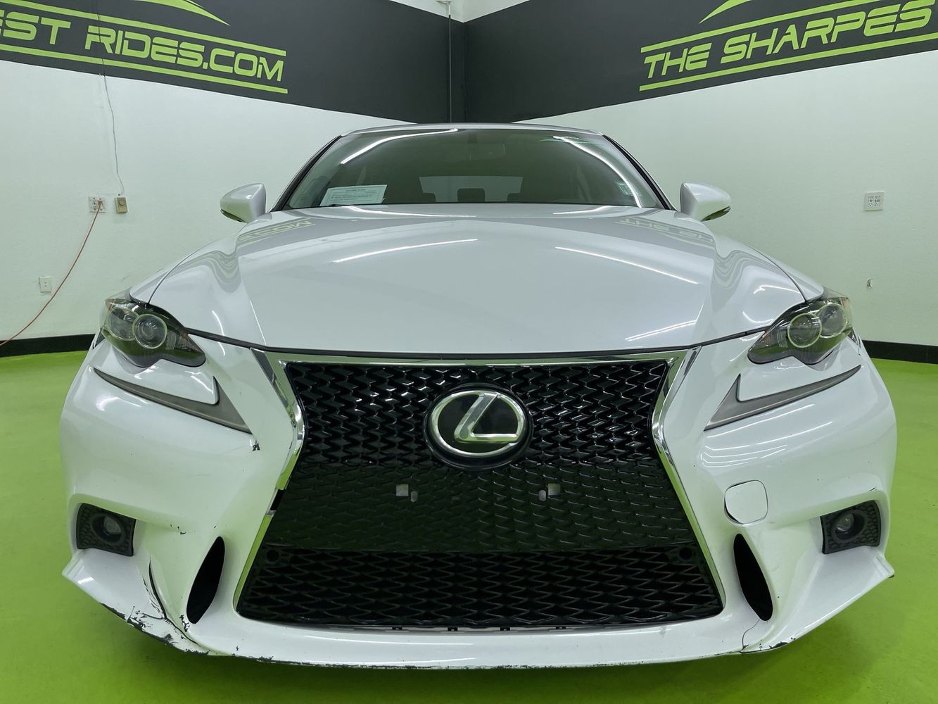 2014 Lexus IS 350 photo 3