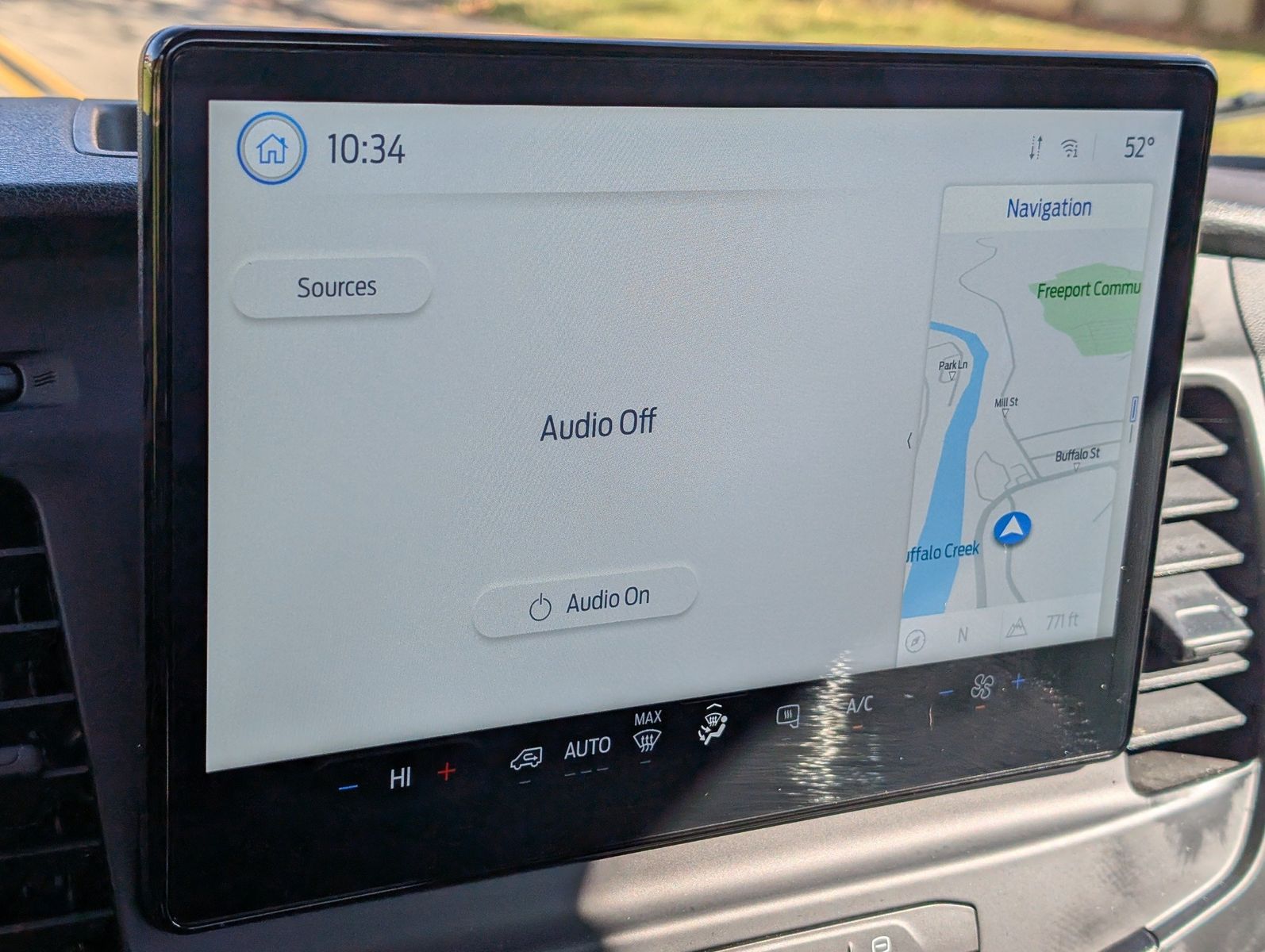 2023 Ford E-Transit-350 73