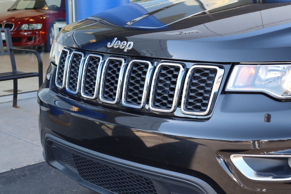 2018 Jeep Grand Cherokee Laredo E 4x4