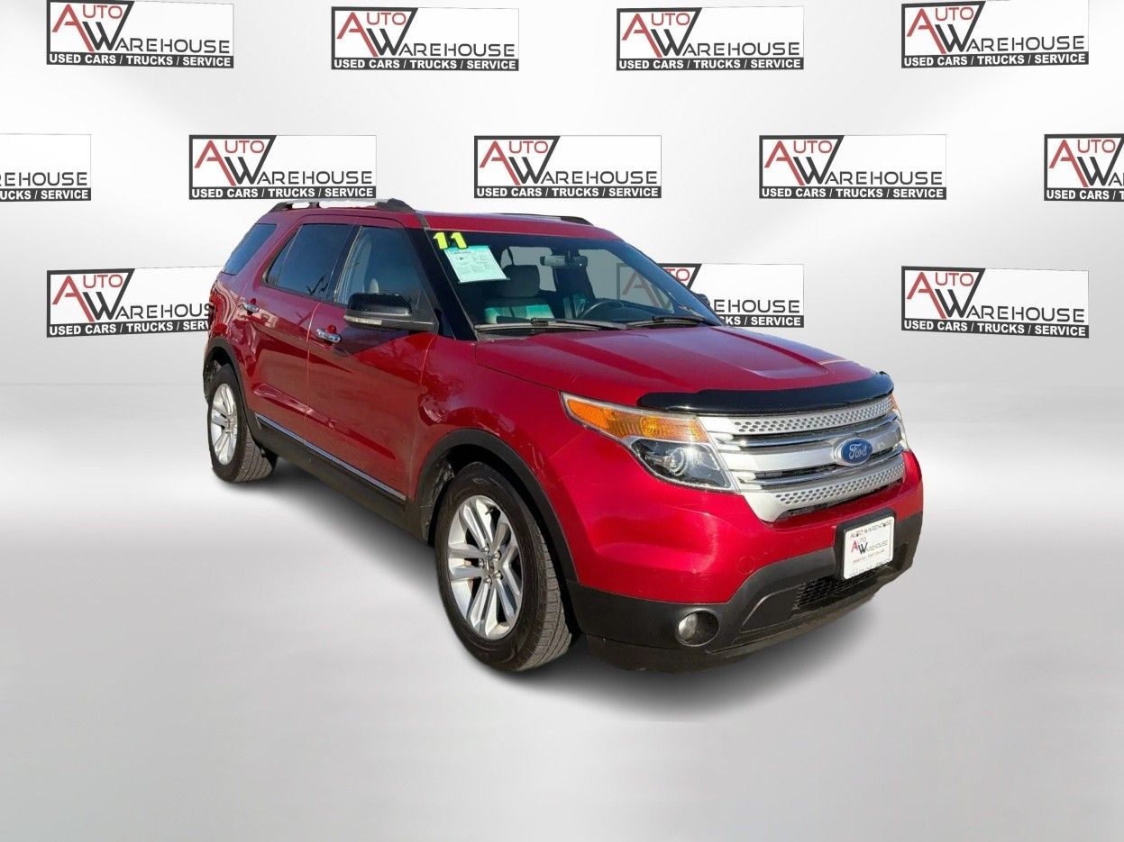 2011 Ford Explorer XLT's photo