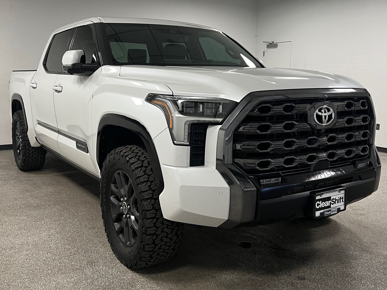 2022 Toyota Tundra White Platinum