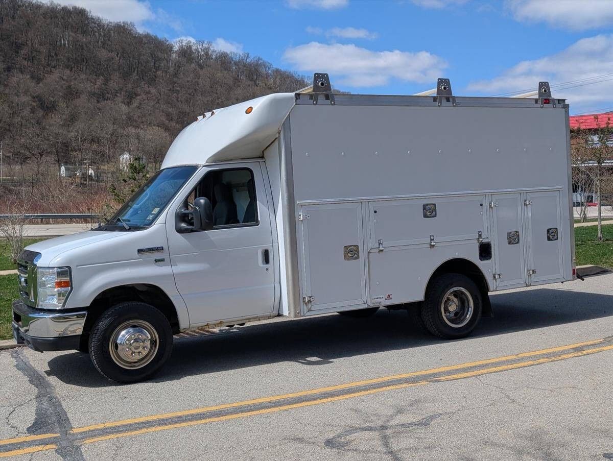 2014 Ford E-Series 3