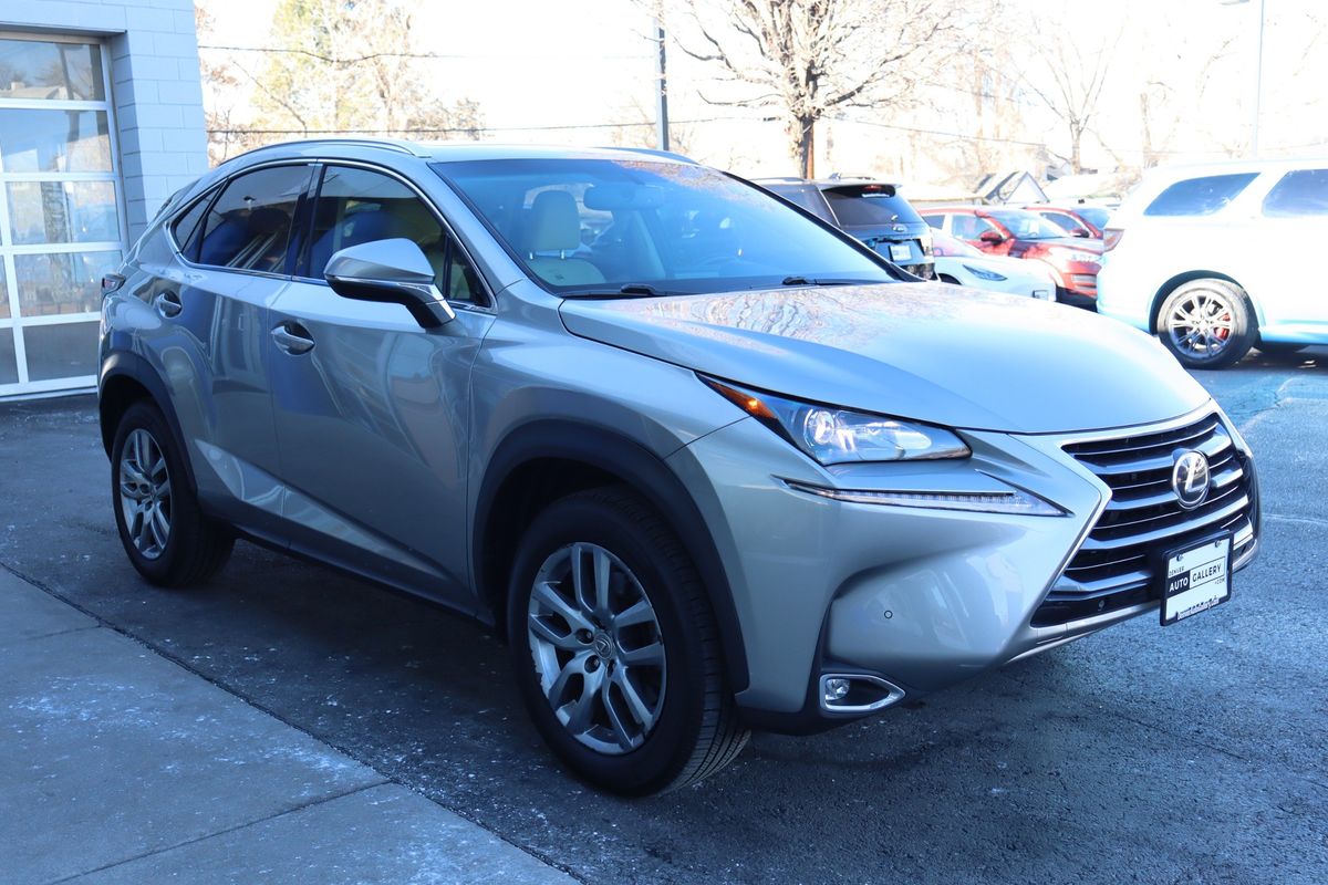 2015 Lexus NX 200t 