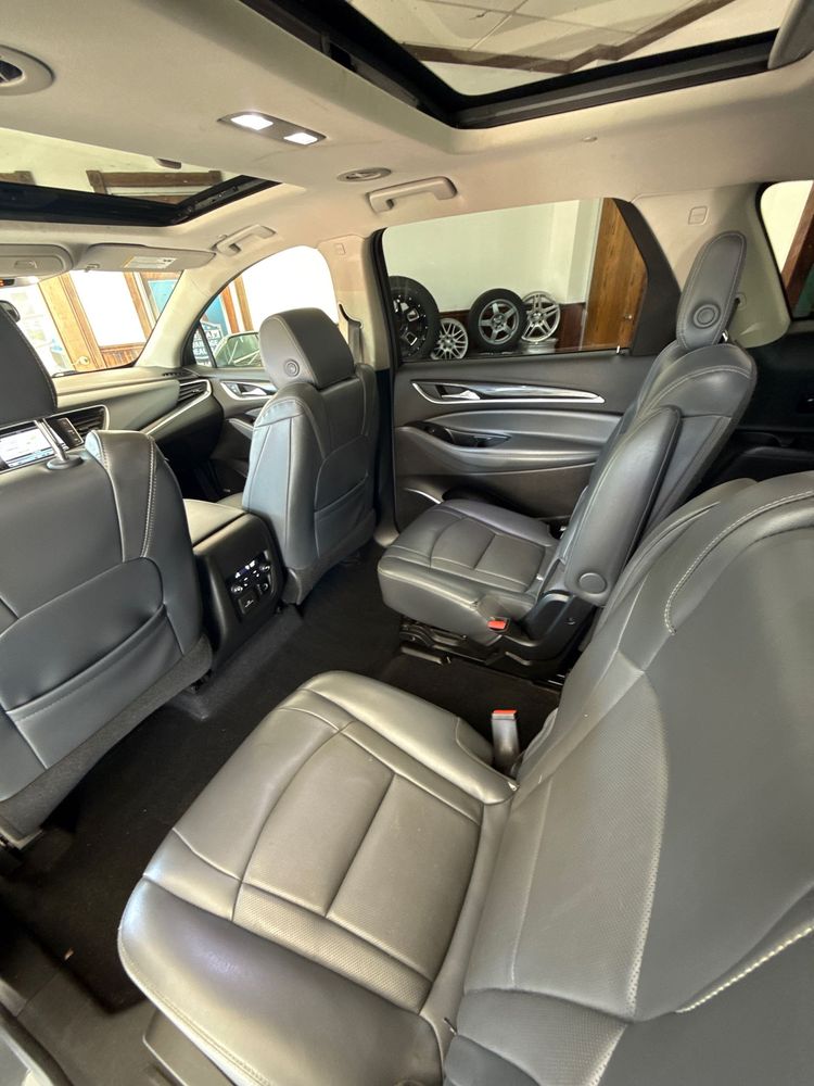 2018 Buick Enclave Premium photo 17