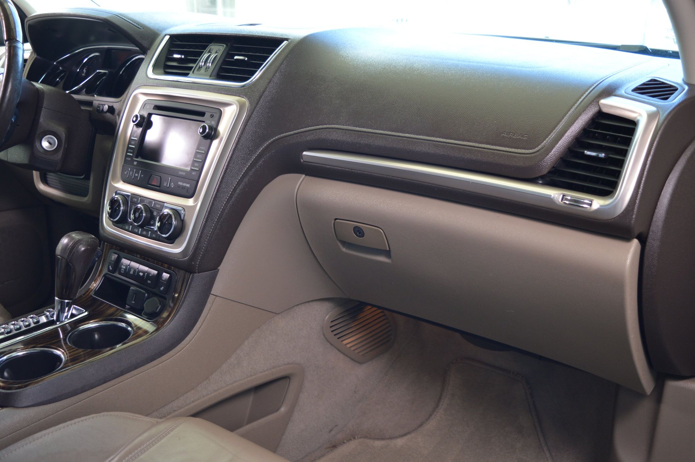 2015 Gmc Acadia Denali photo 29