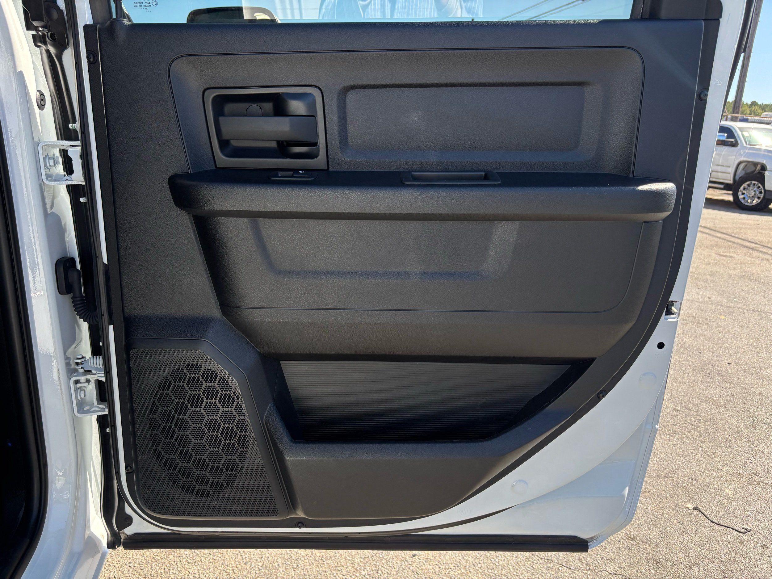 2022 Ram 3500 Tradesman photo 23