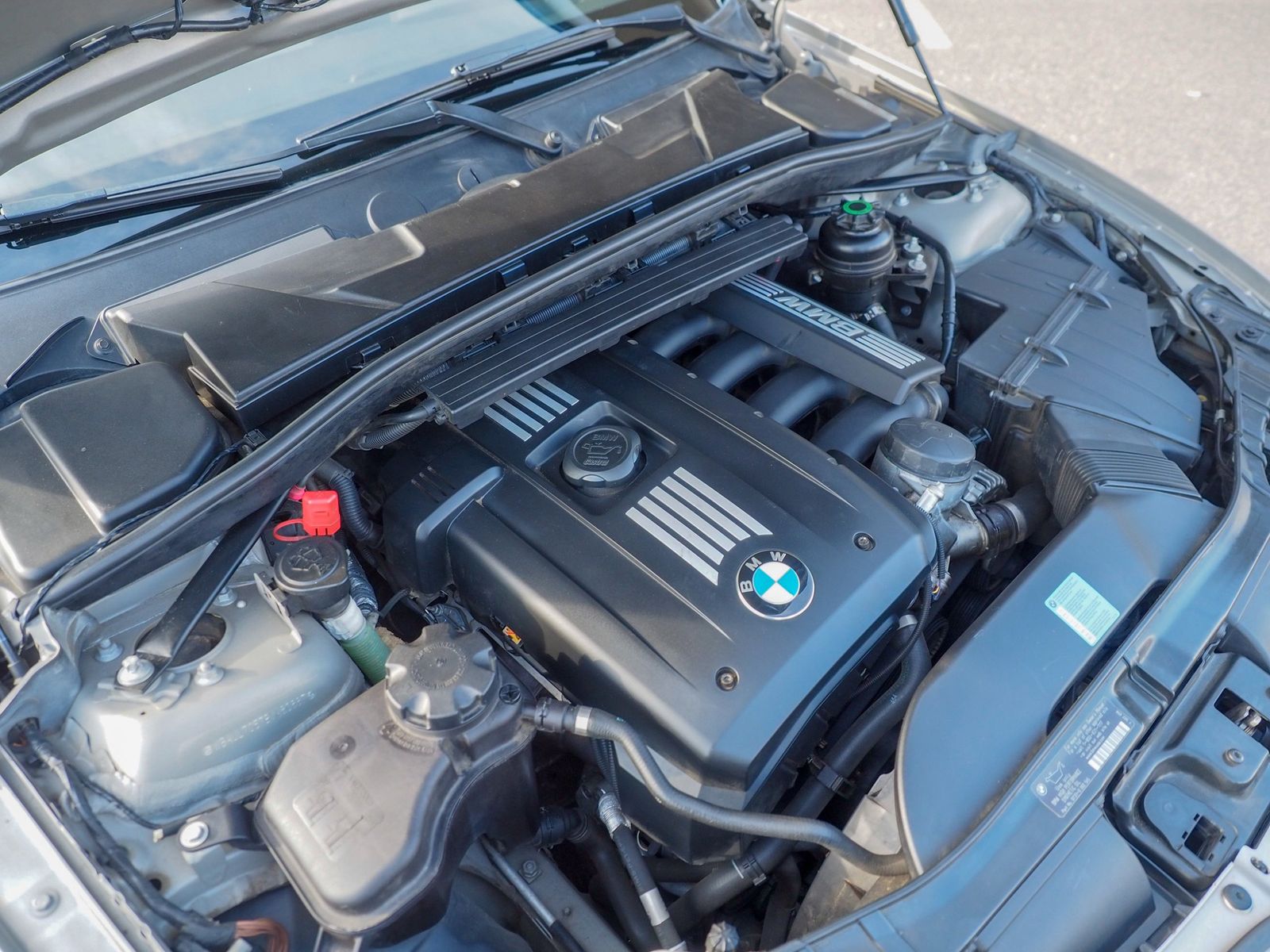 2011 BMW 128I 31