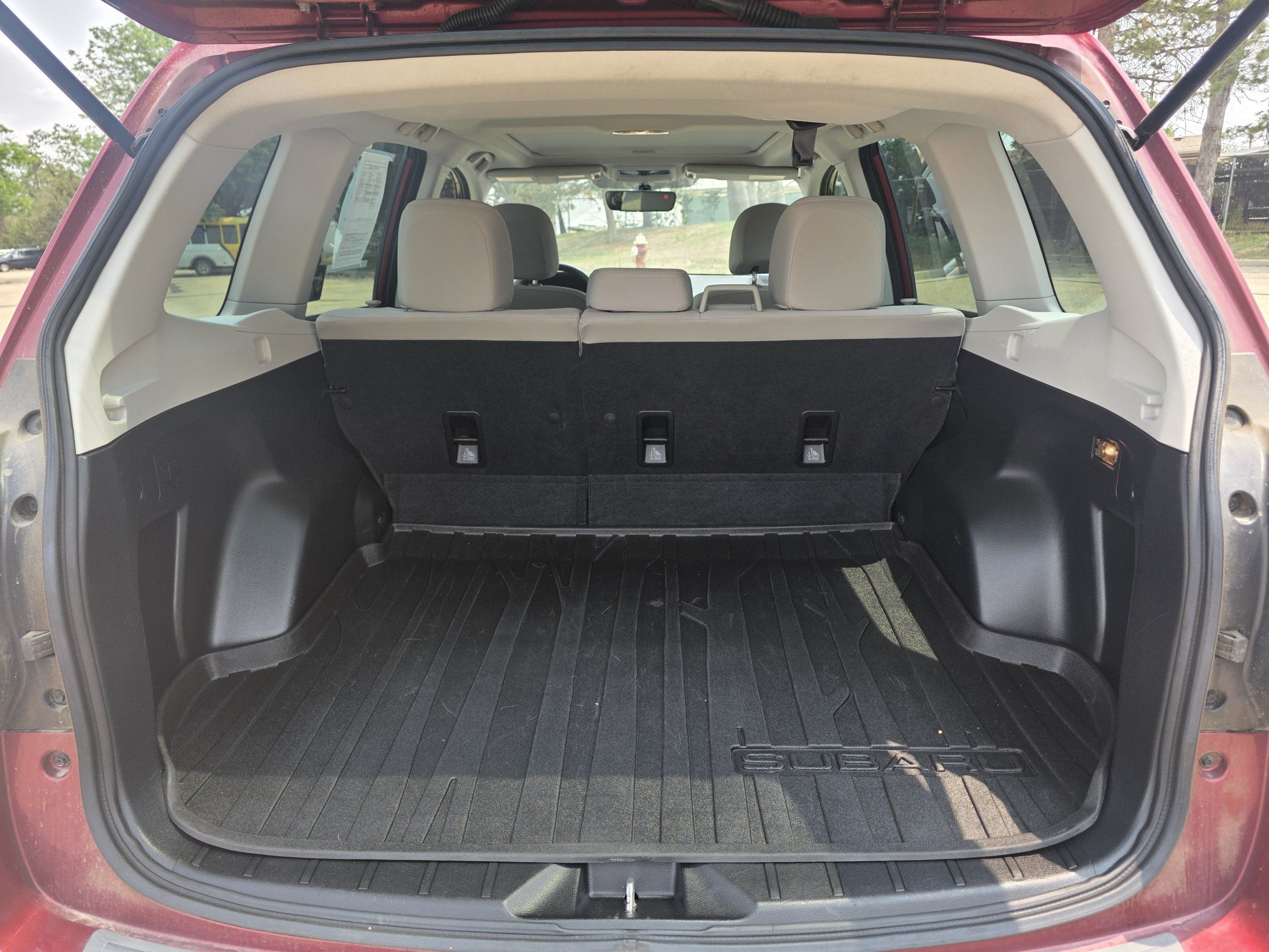2018 Subaru Forester Premium - Photo 18