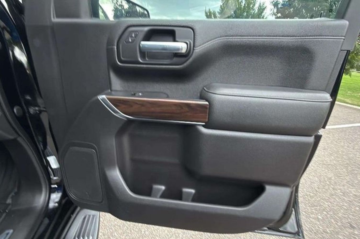 2021 Gmc Sierra SLT photo 19