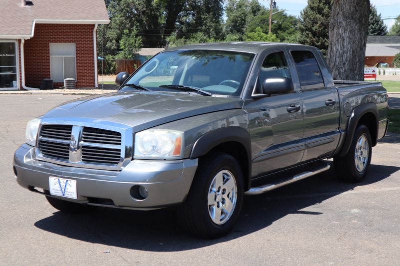 2005 Dodge Dakota Photos