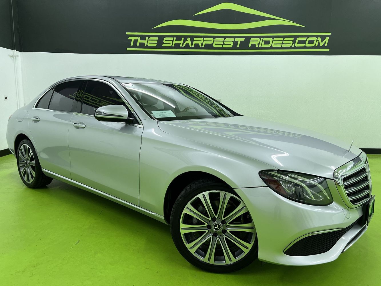 2019 Mercedes-Benz E-Class E300 4MATIC's photo