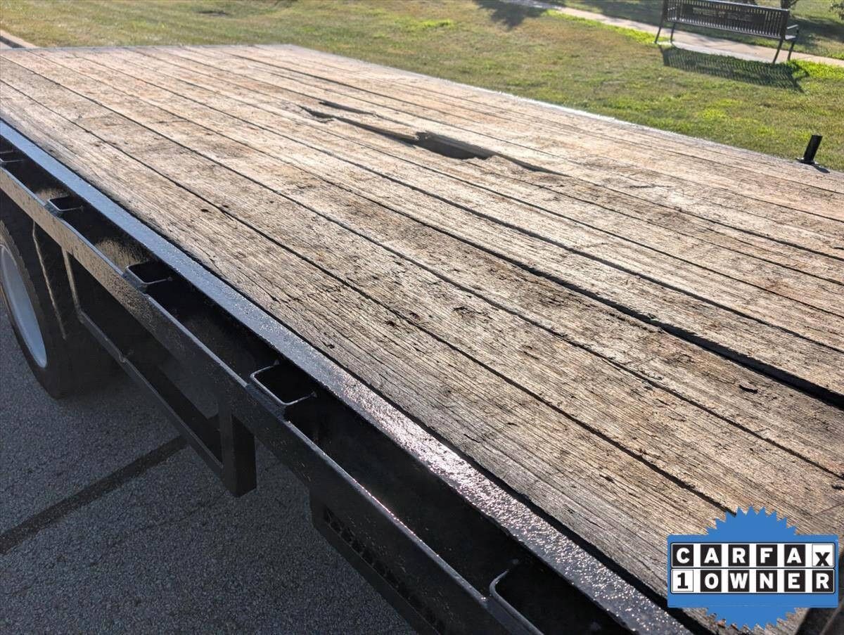 2016 Ford F-550 Super Duty 39