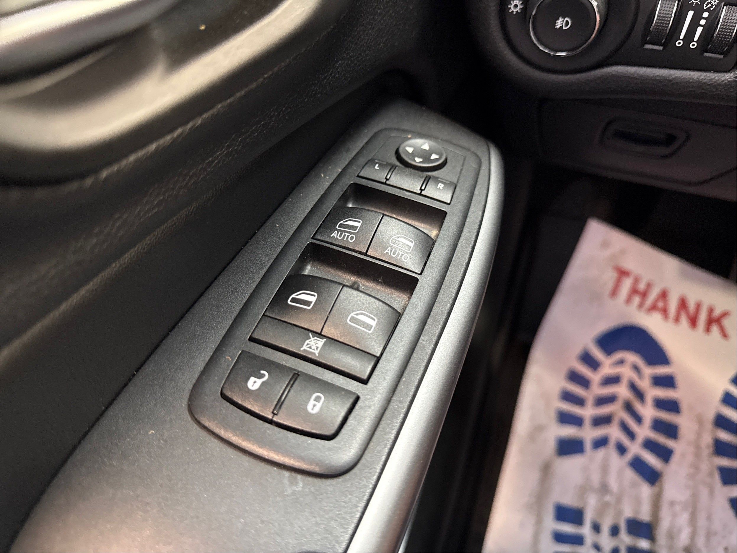 2020 Jeep Cherokee High Altitude - Photo 40