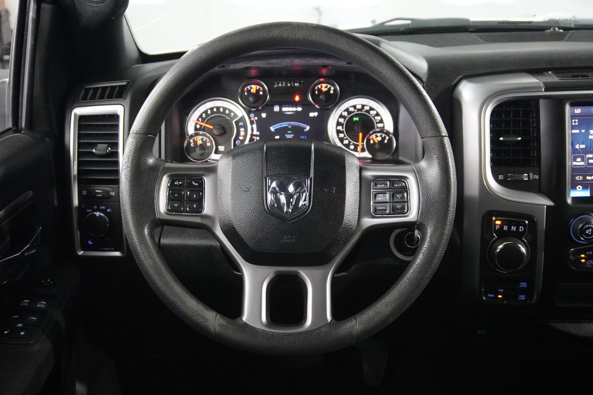 2022 Ram 1500 Classic Warlock Quad Cab 4x4 6'4" Box