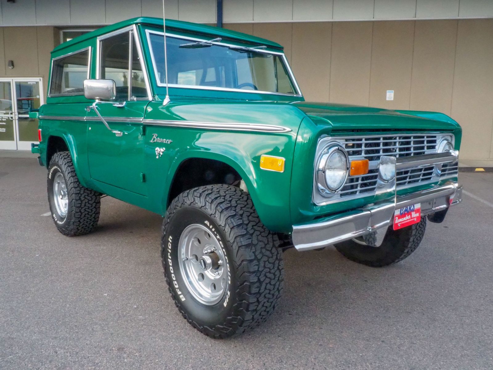 1977 Ford Bronco 16