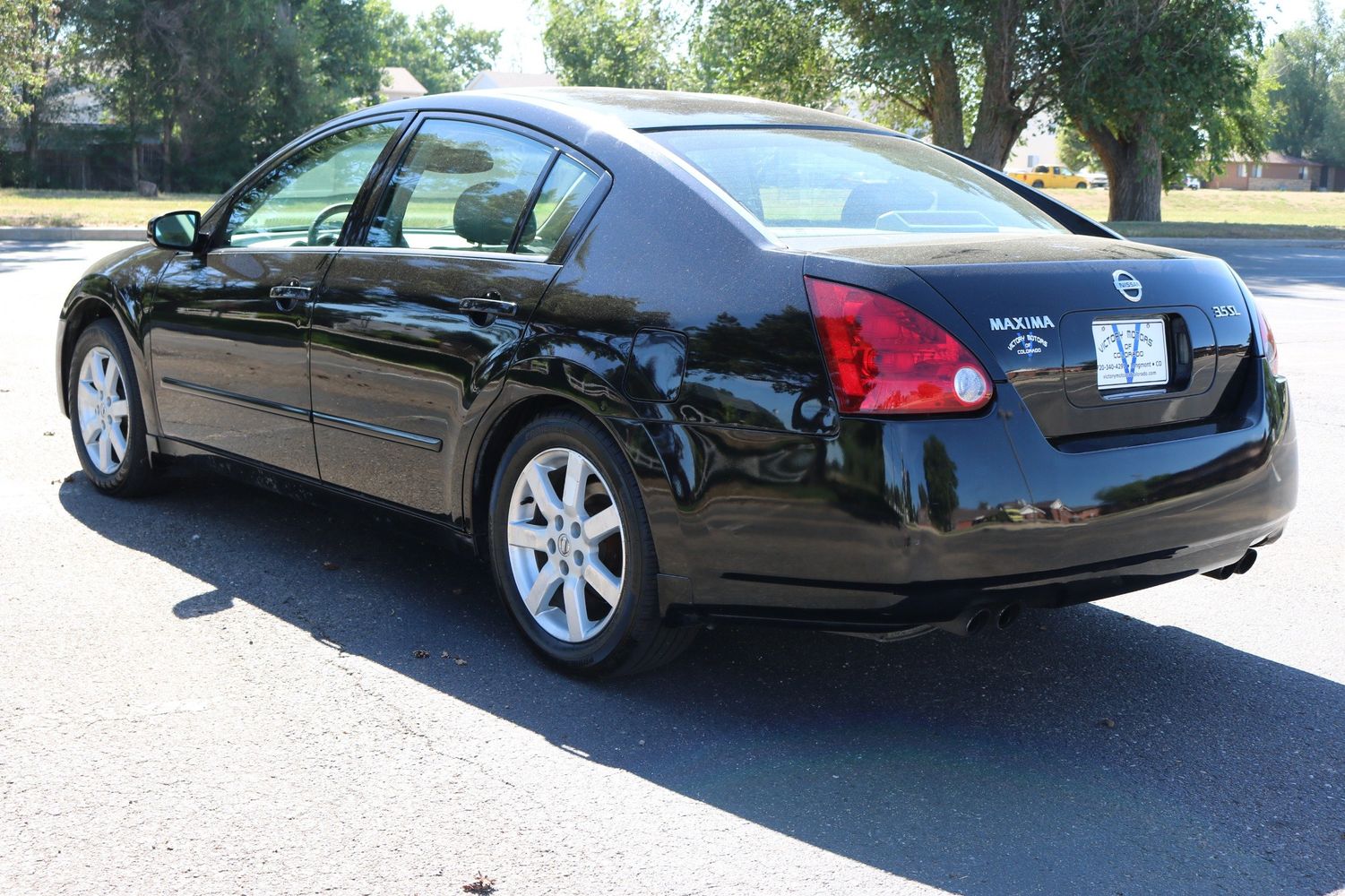 2005 Nissan Maxima 3.5 SL Victory Motors of Colorado