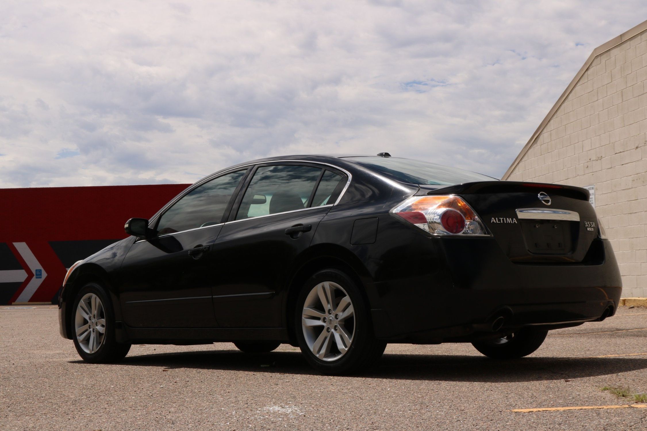 2010 Nissan Altima 3.5 SR Rocky Mountain Eurosport