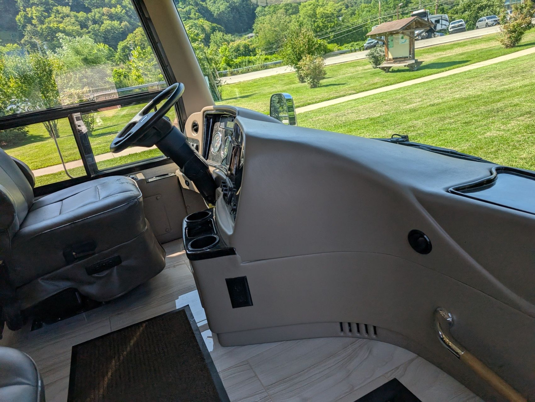 2019 Jayco Embark 67
