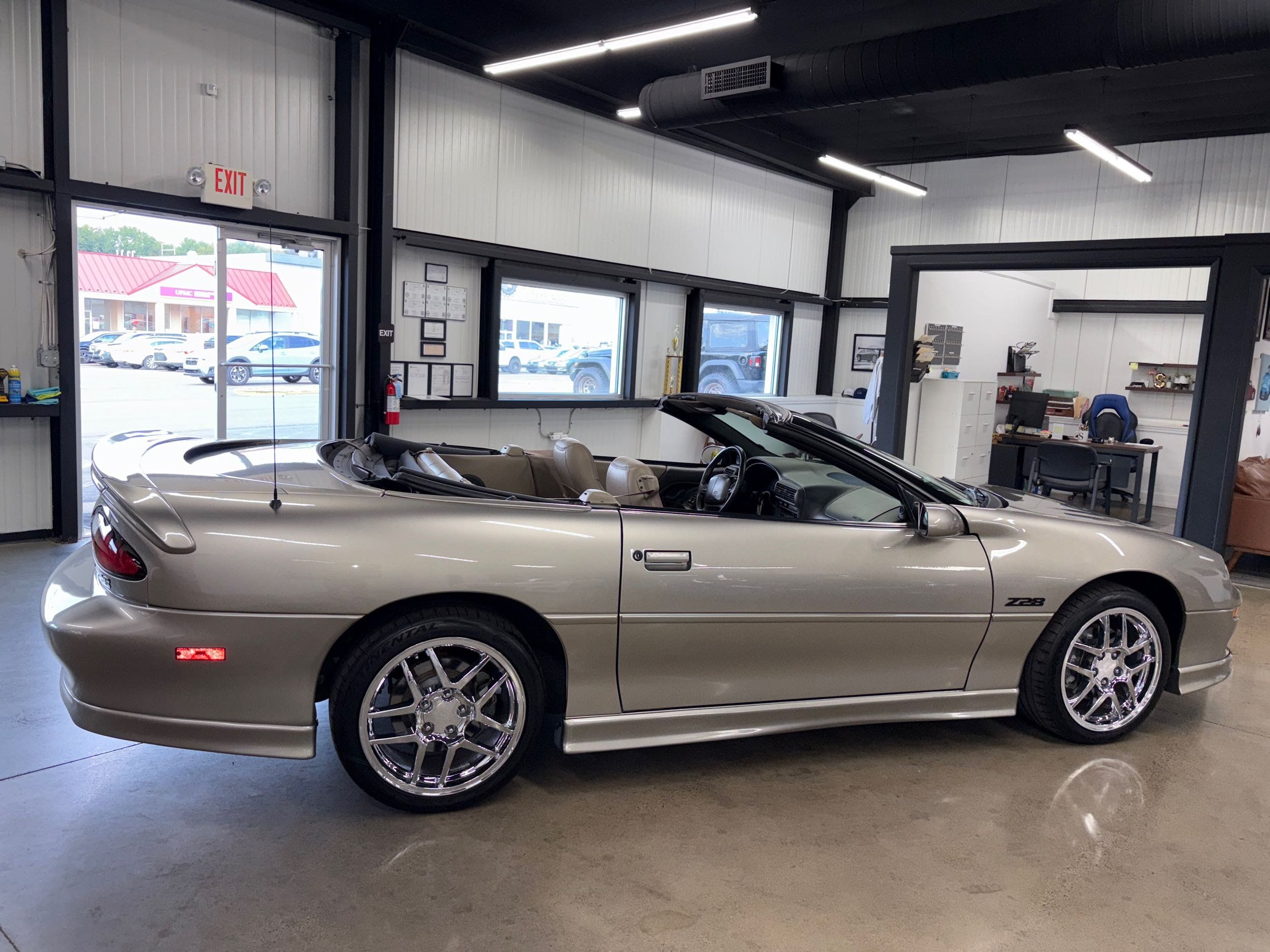 2002 Chevrolet Camaro Sport Coupe photo 14