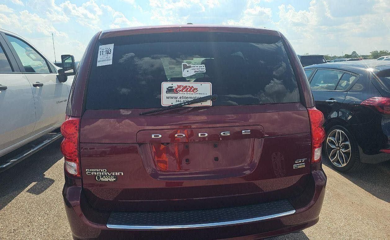 2018 Dodge Grand Caravan GT photo 5