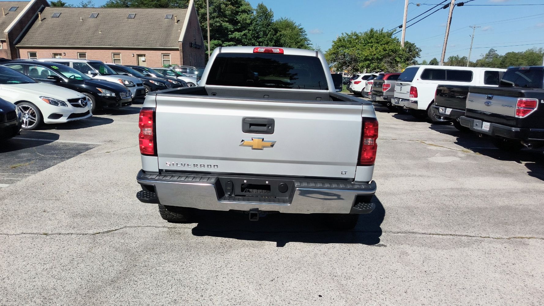 2016 Chevrolet Silverado 1500 LT photo 4