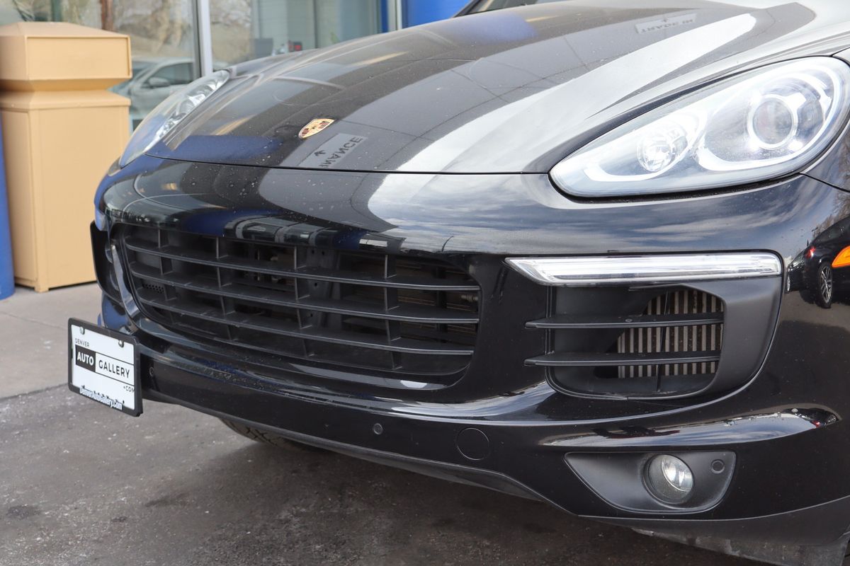 2016 Porsche Cayenne S