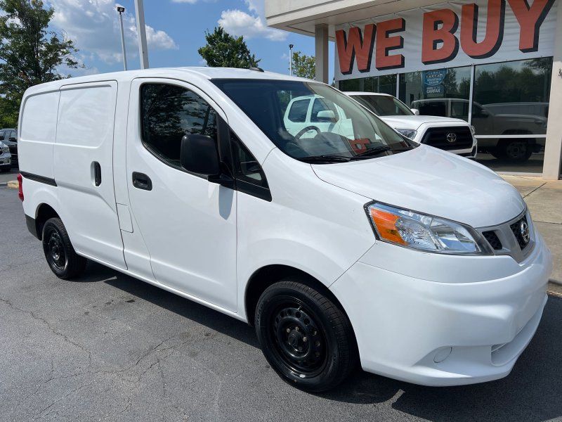 2020 Nissan NV200 S's photo