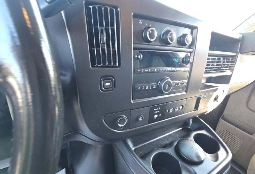 2019 Chevrolet Express 2500 Work Van photo 8