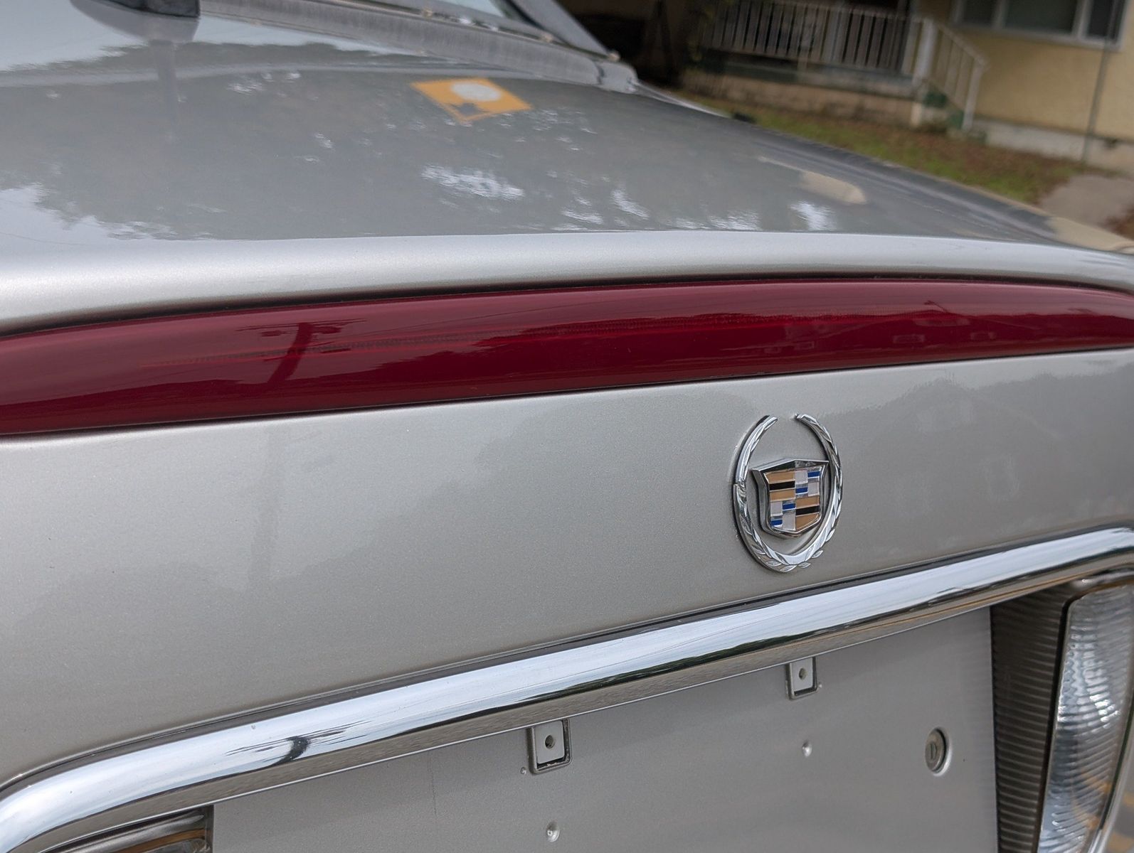 2005 Cadillac DeVille 56