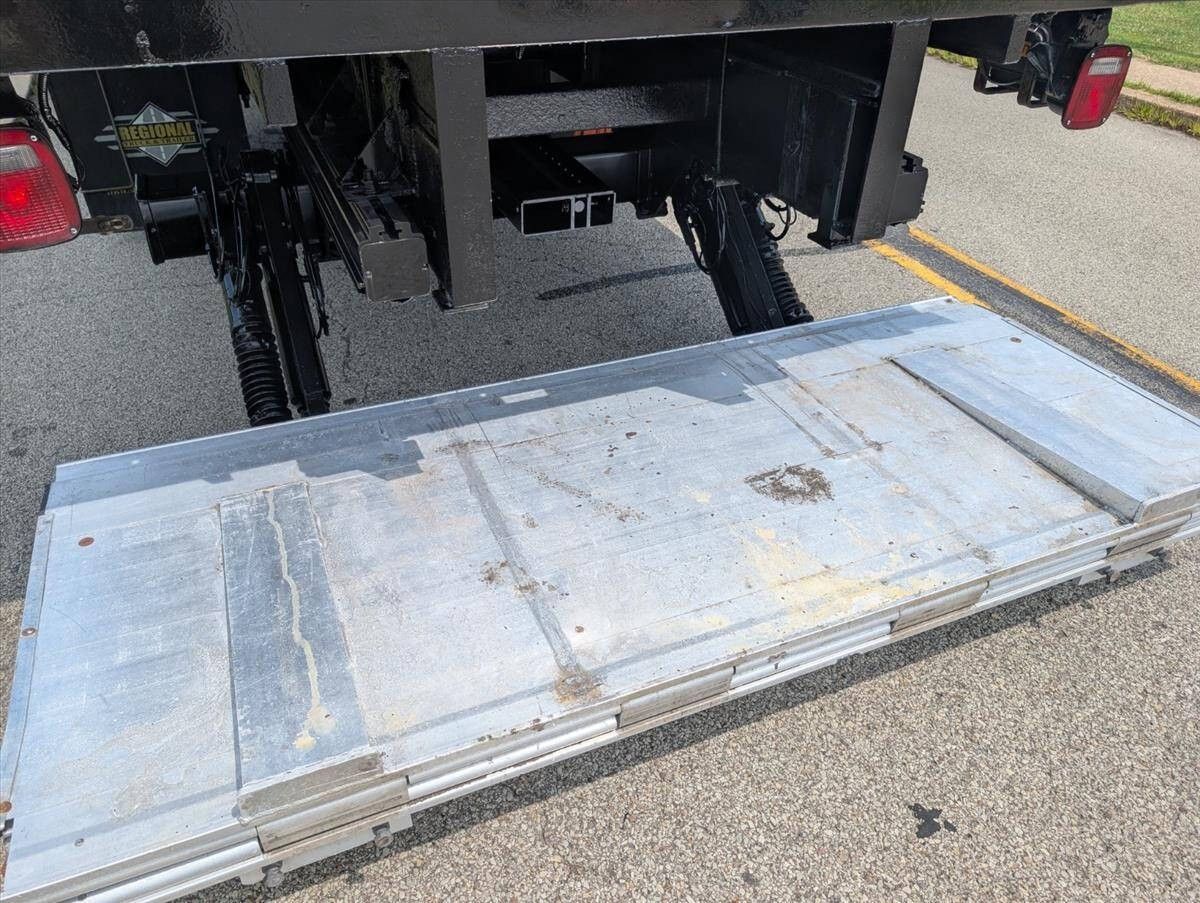 2018 International DuraStar 4300 67