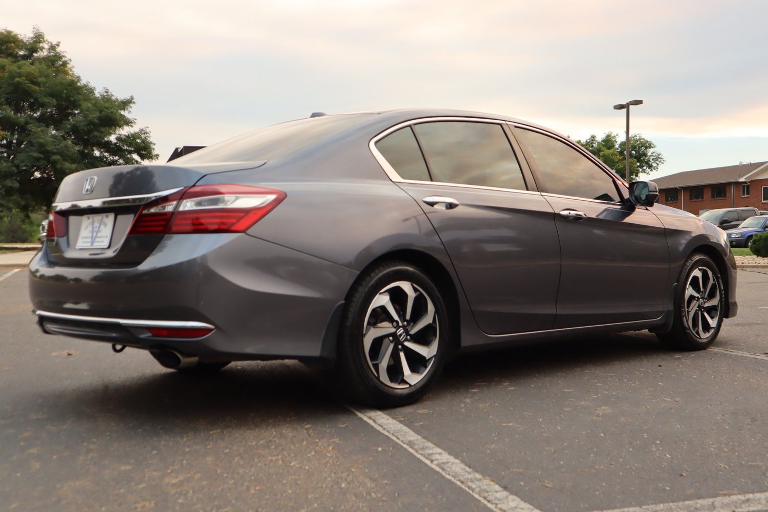 2016 Honda Accord EX w/Honda Sensing | Victory Motors of Colorado