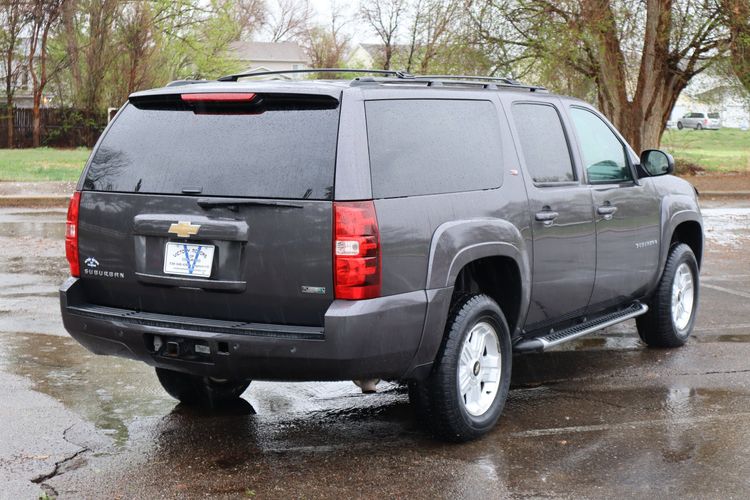 2010 Chevrolet Suburban Z71 | Victory Motors of Colorado