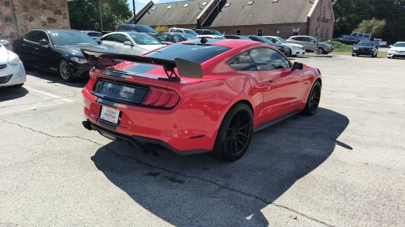 2022 Ford Mustang GT photo 5