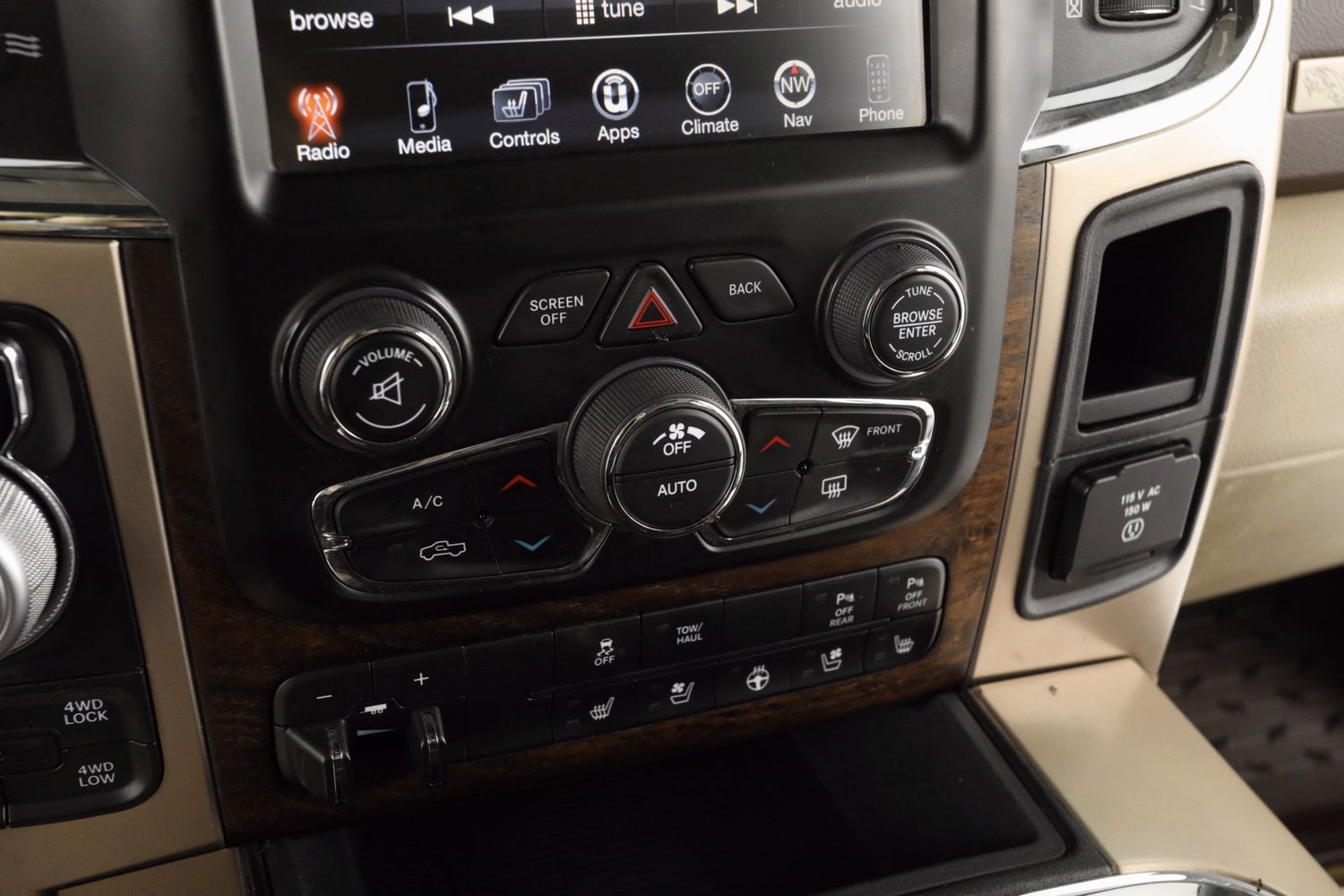 2017 Ram 1500 Laramie Longhorn photo 9