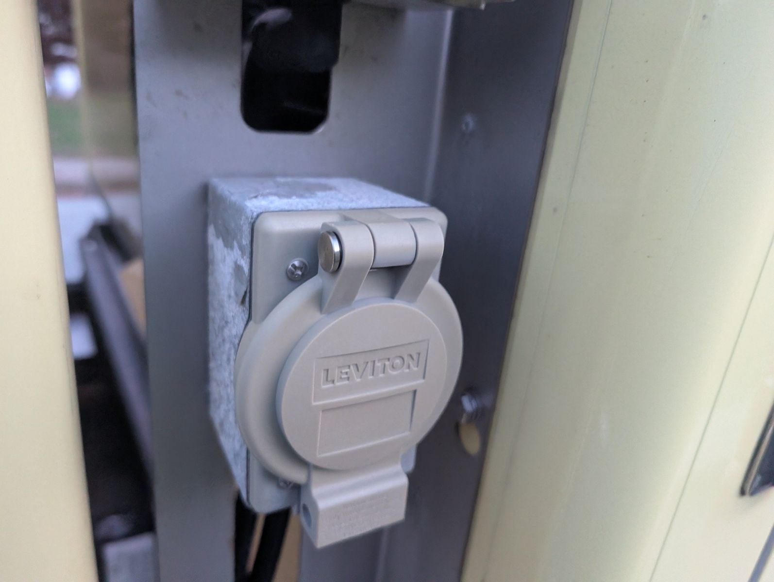 2022 Ford E-Series Chassis 44