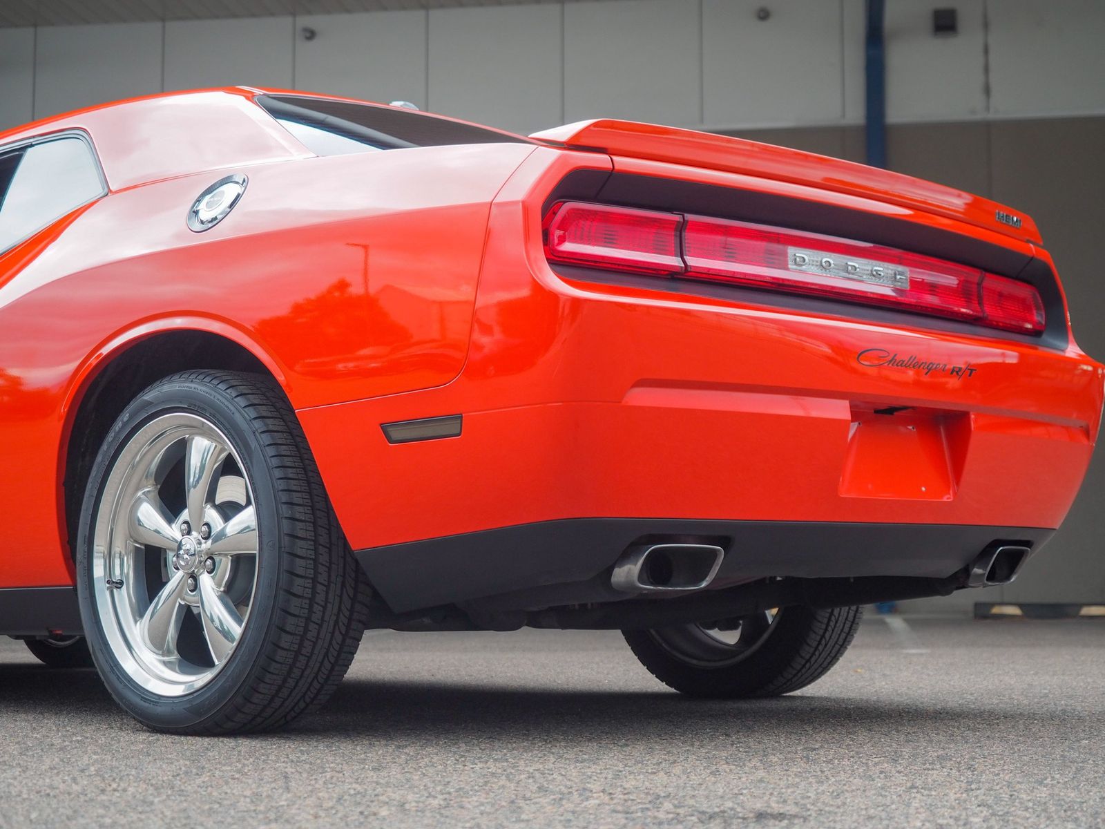 2010 Dodge Challenger 4
