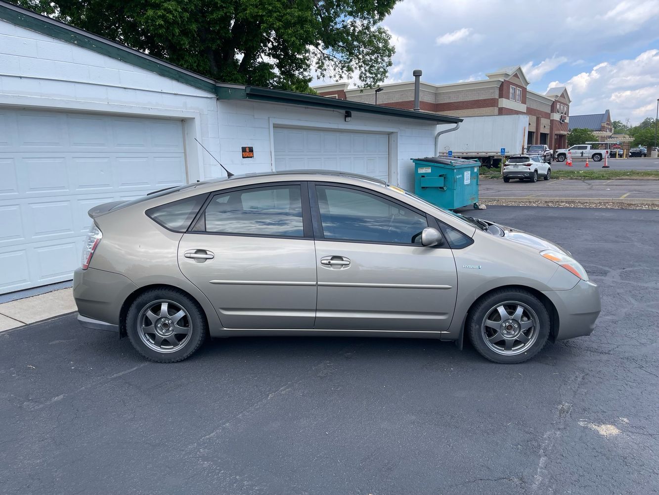 Image 2 of 2009 Toyota Prius Touring