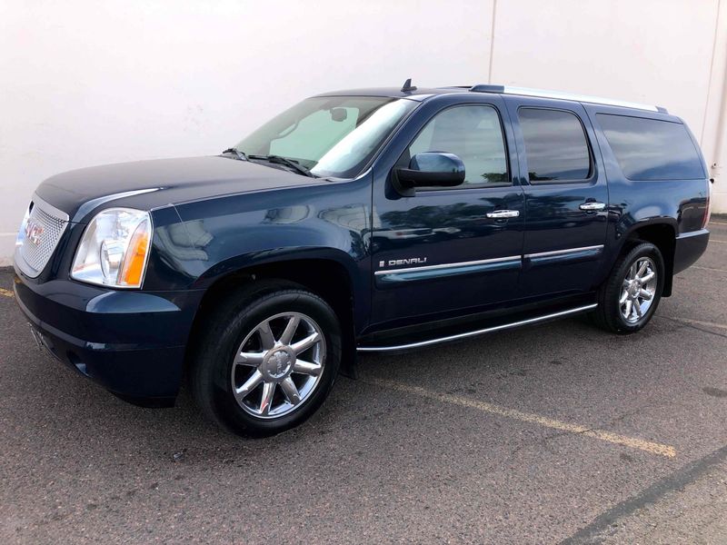 2007 GMC Yukon XL Denali The Denver Collection