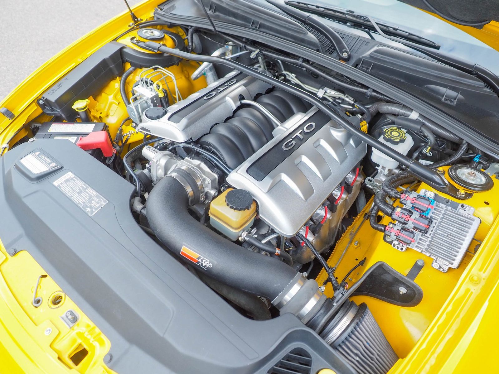 2005 Pontiac GTO 38