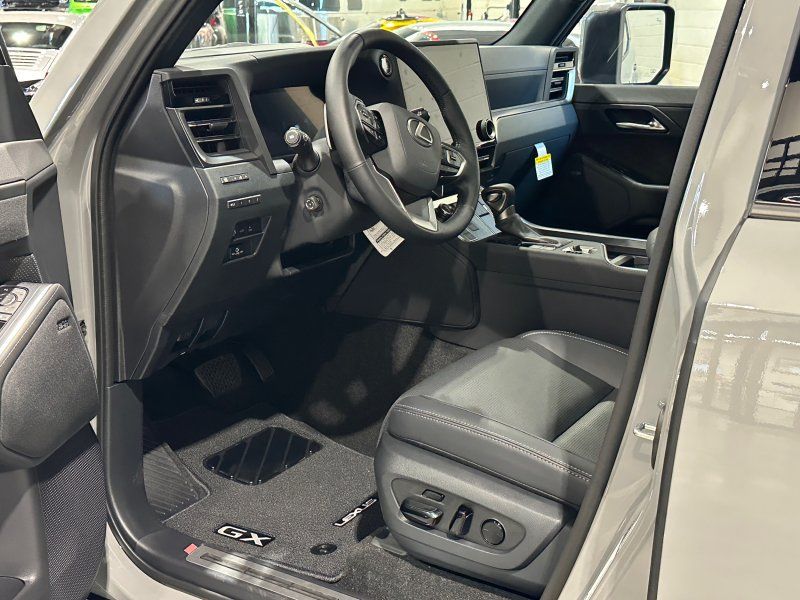 2025 Lexus GX 550 Luxury+, photo 10