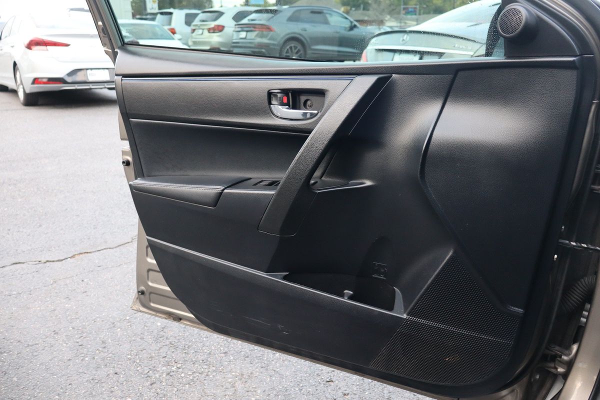 2018 Toyota Corolla SE