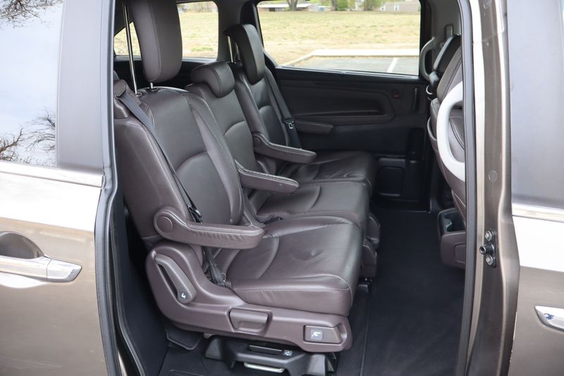 2018 Honda Odyssey EX-L | Victory Motors of Colorado