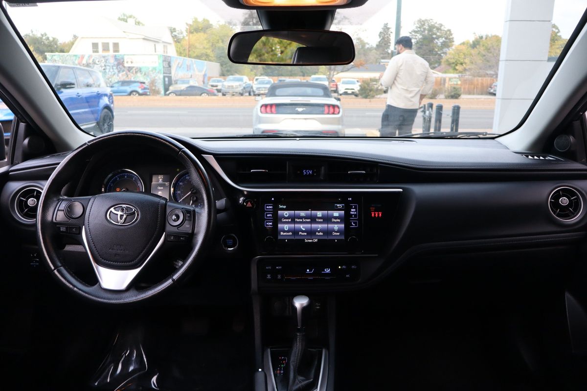 2018 Toyota Corolla SE