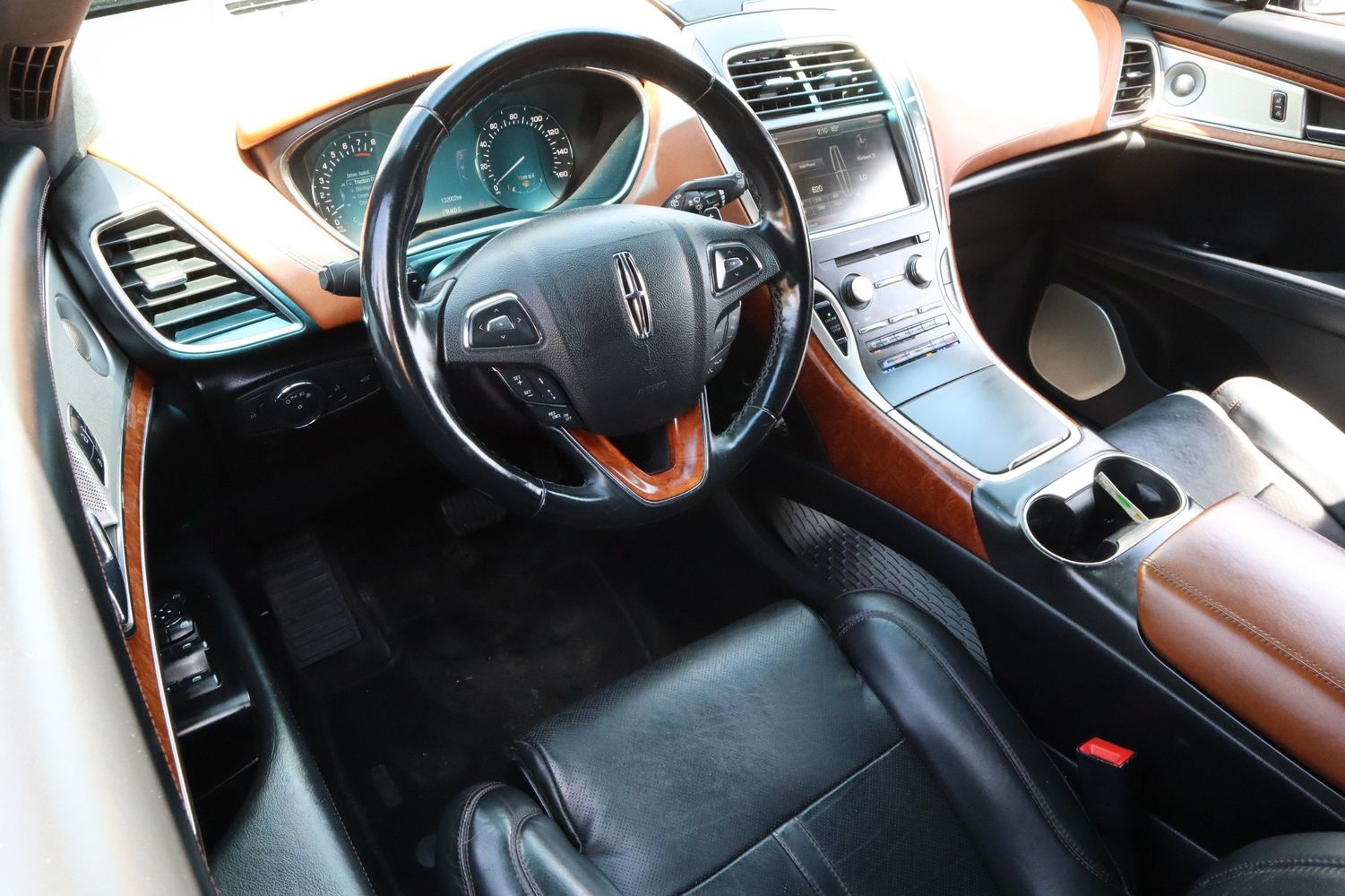 2016 Lincoln MKX Black Label | Victory Motors of Colorado