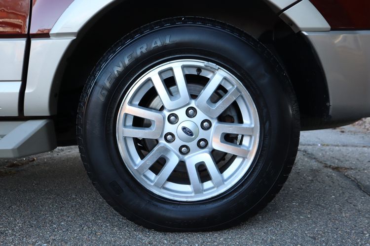 2007 Ford Expedition EL Eddie Bauer | Victory Motors of Colorado