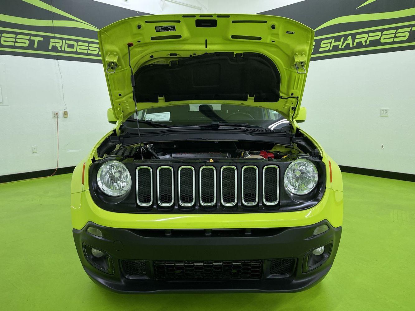 2018 Jeep Renegade Latitude North Edition photo 4