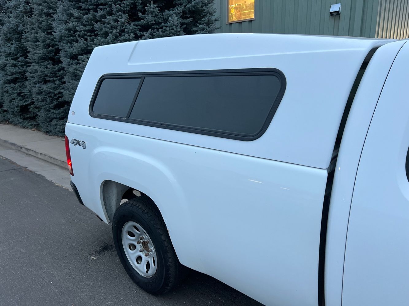 2009 GMC Sierra 1500 Work Truck photo 33