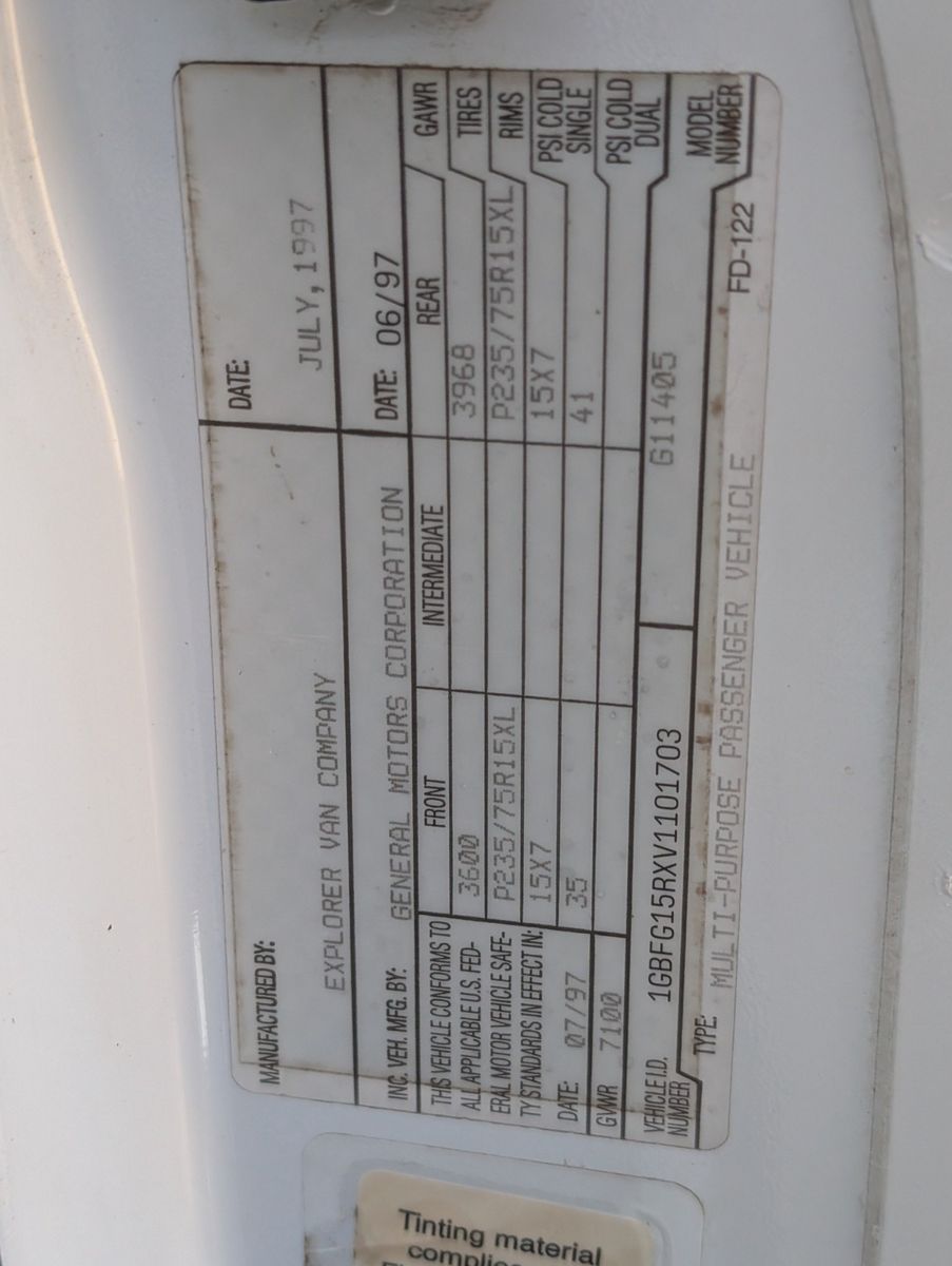 1997 Chevrolet Express G1500 67