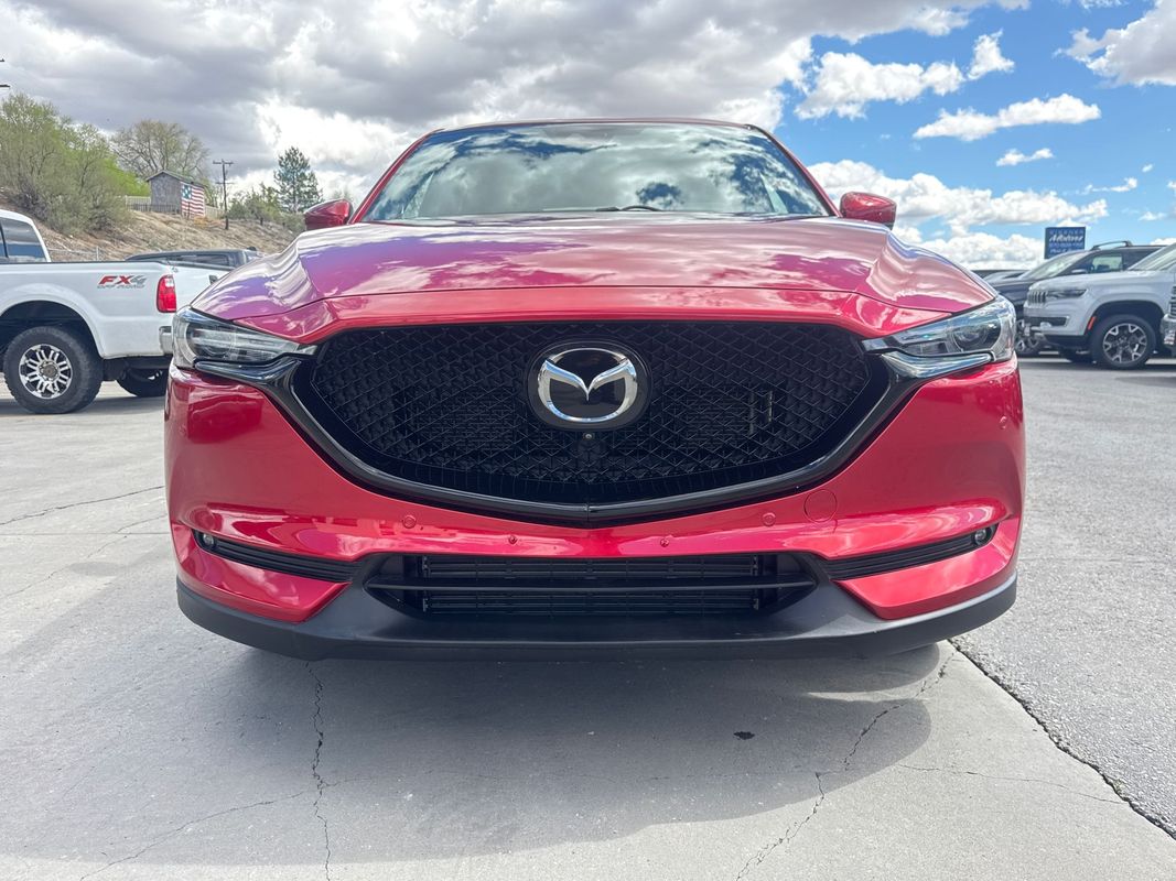 View vehicle photo 3