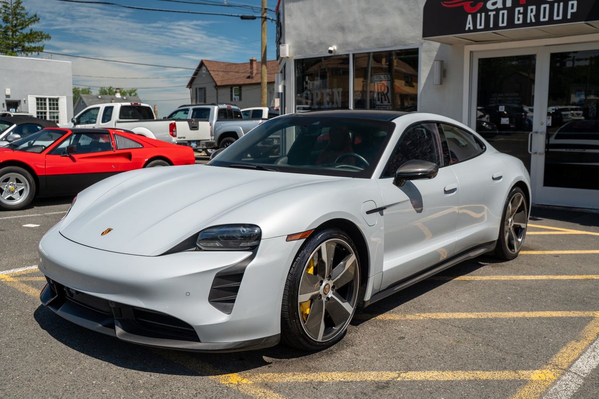 2021 Porsche Taycan Turbo / Turbo S